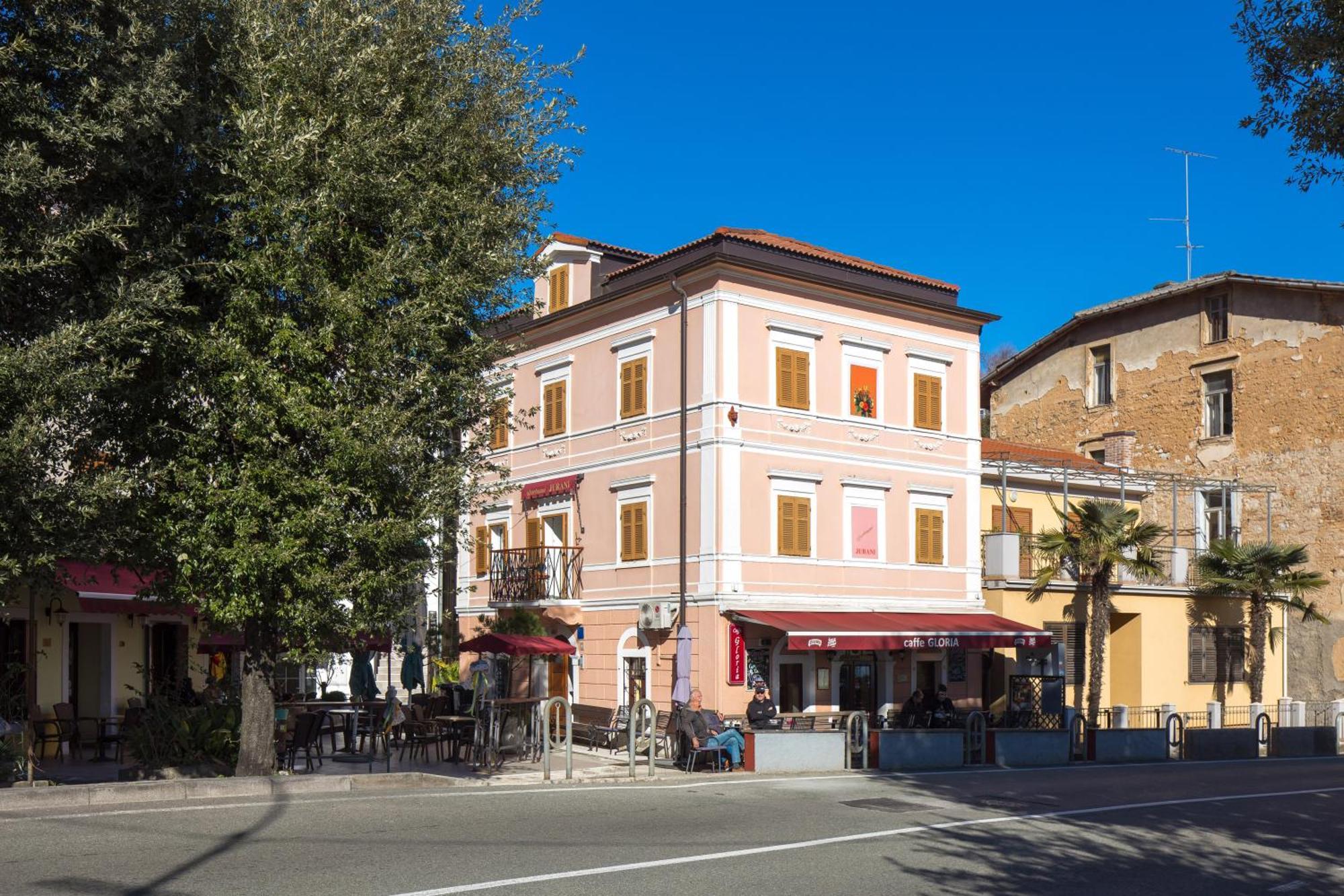 Apartments Anaika At The Beach, Opatija Exterior photo